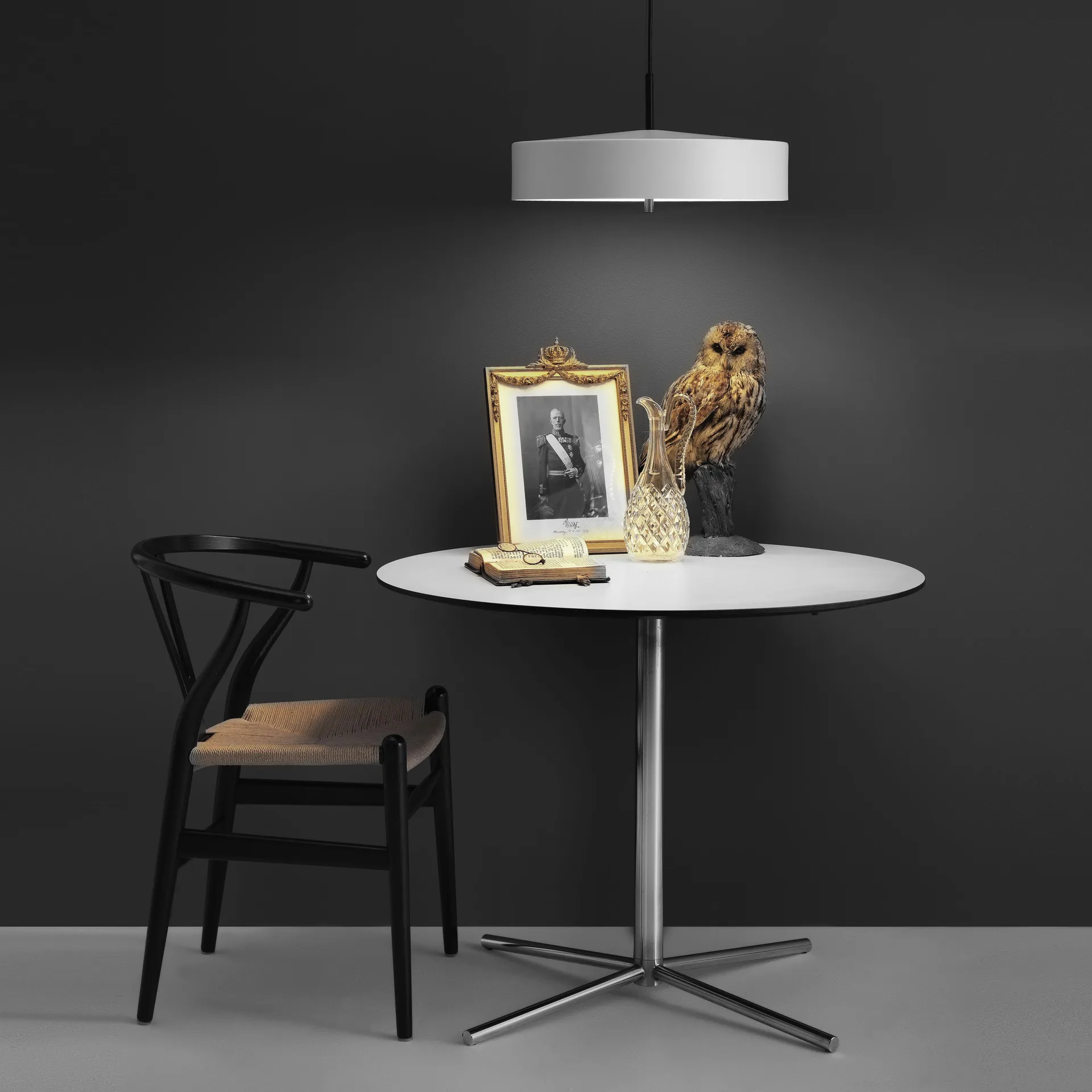 Cymbal kattovalaisin, Valkoinen 46 cm Bsweden