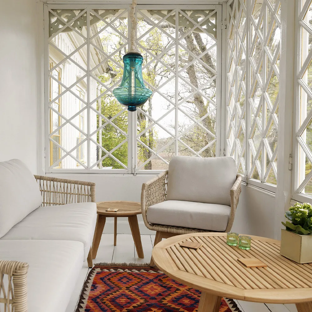 Valborg riippuvalaisin, Savunharmaa, led Bsweden