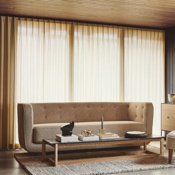 Vilhelm 3-istuttava sohva - Kangas hallingdal 65 130 harmaa, jalat luonnonväristä tammea - By Lassen
