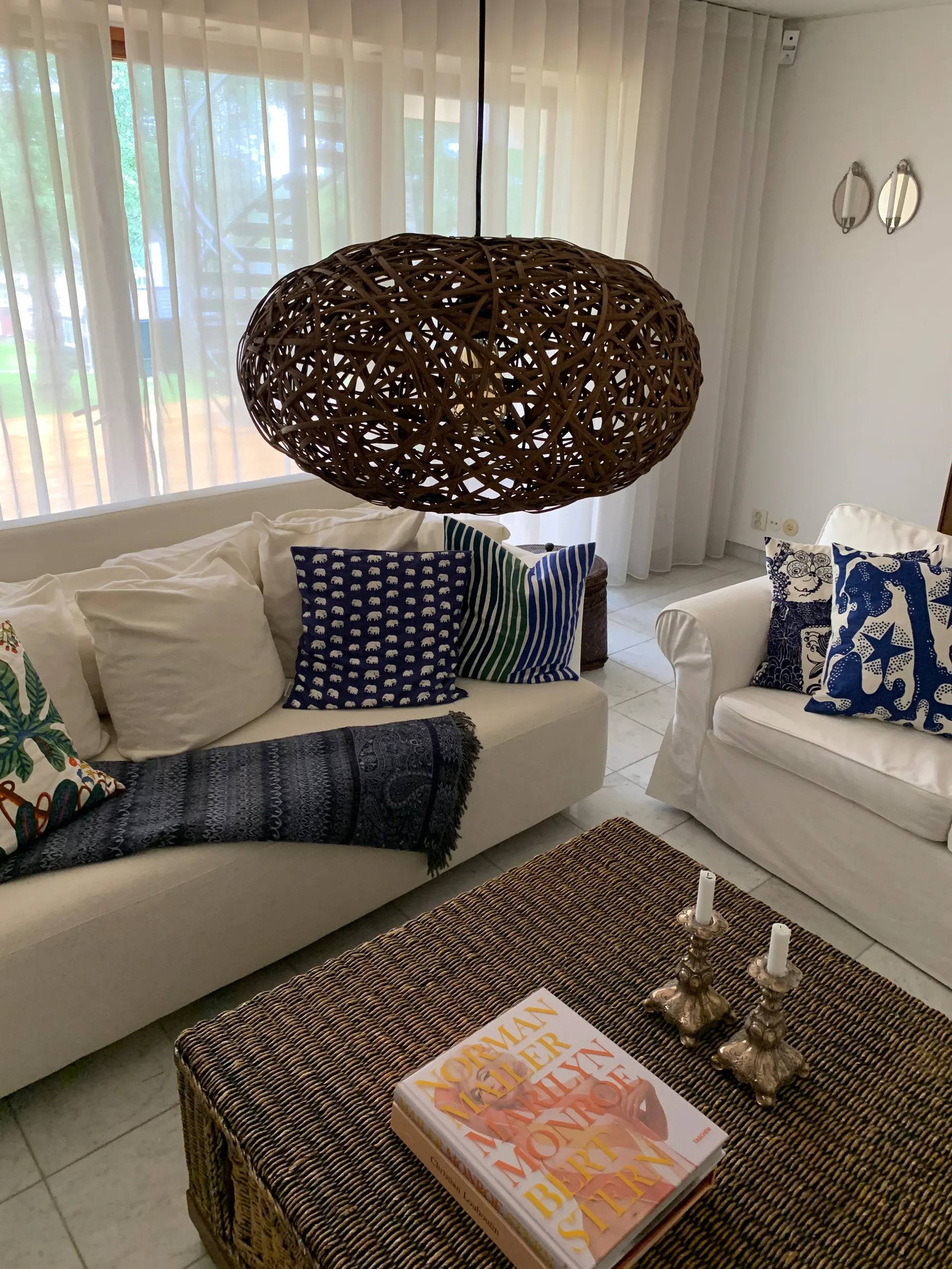 Diego kattolamppu, Ruskea By Rydéns