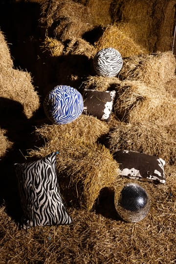 Anima tyyny Ø35 cm - Zebra-musta - Byon