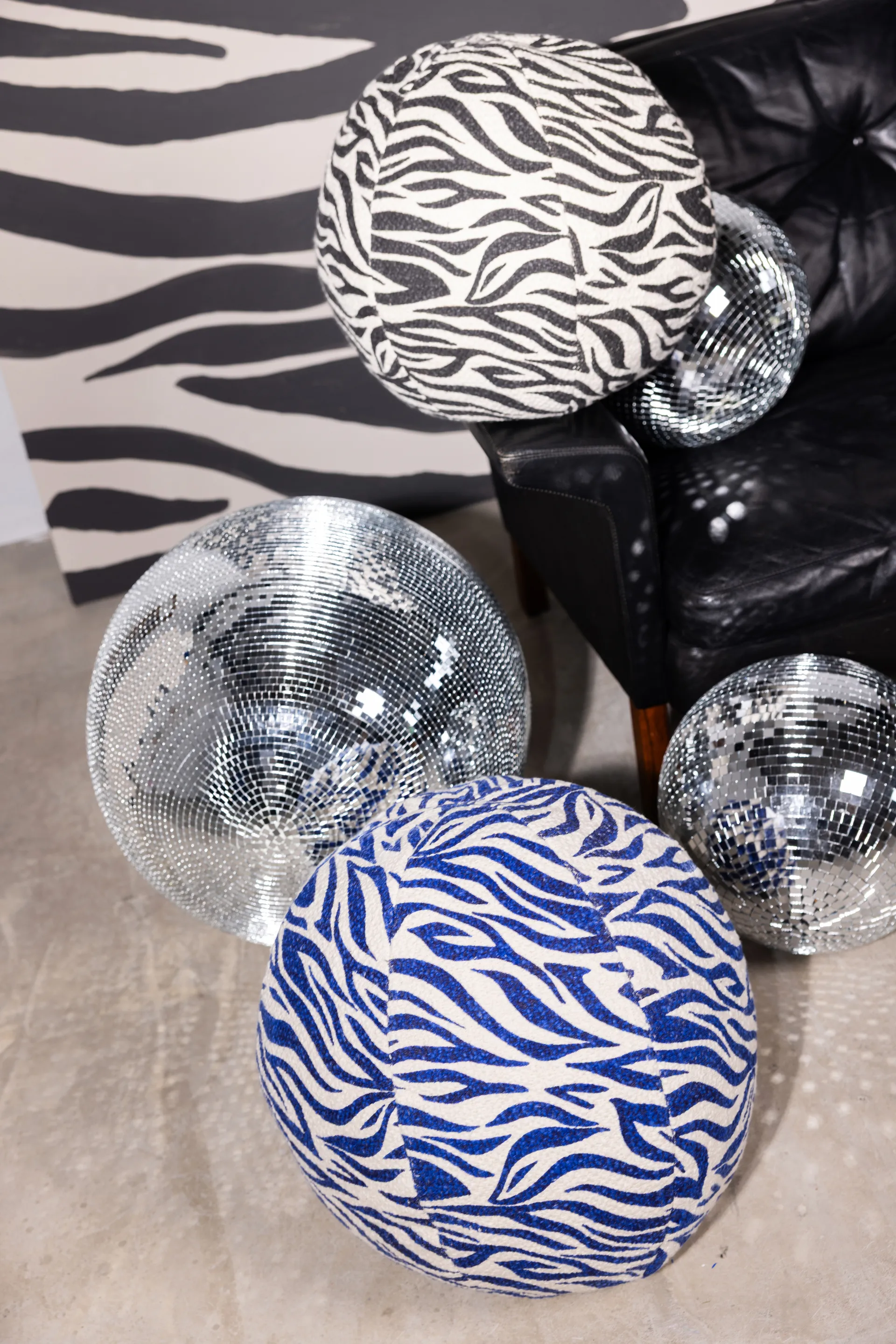 Anima tyyny Ø35 cm, Zebra-sininen Byon