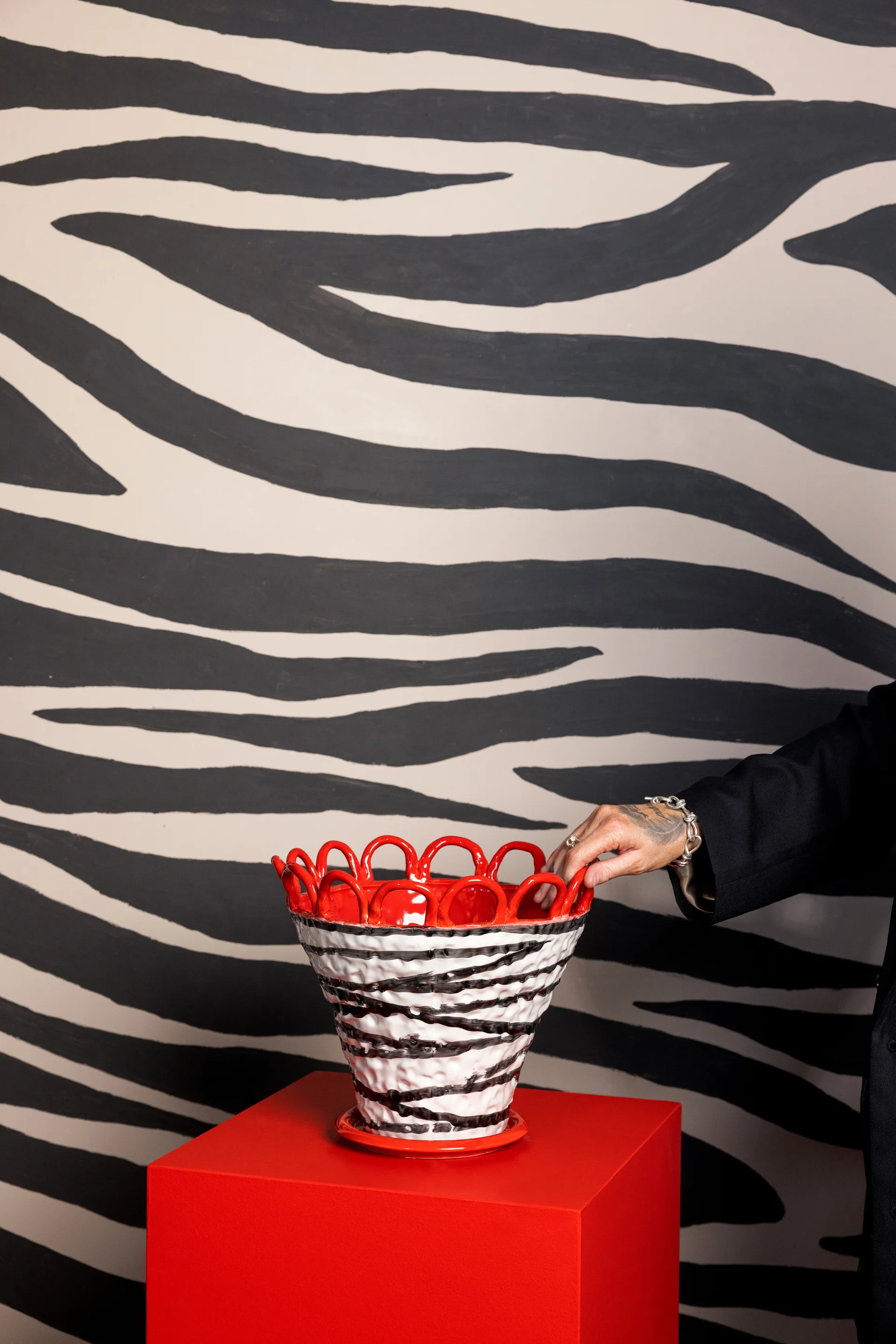 Patty ruukku L Ø30 cm, Zebra-punainen Byon