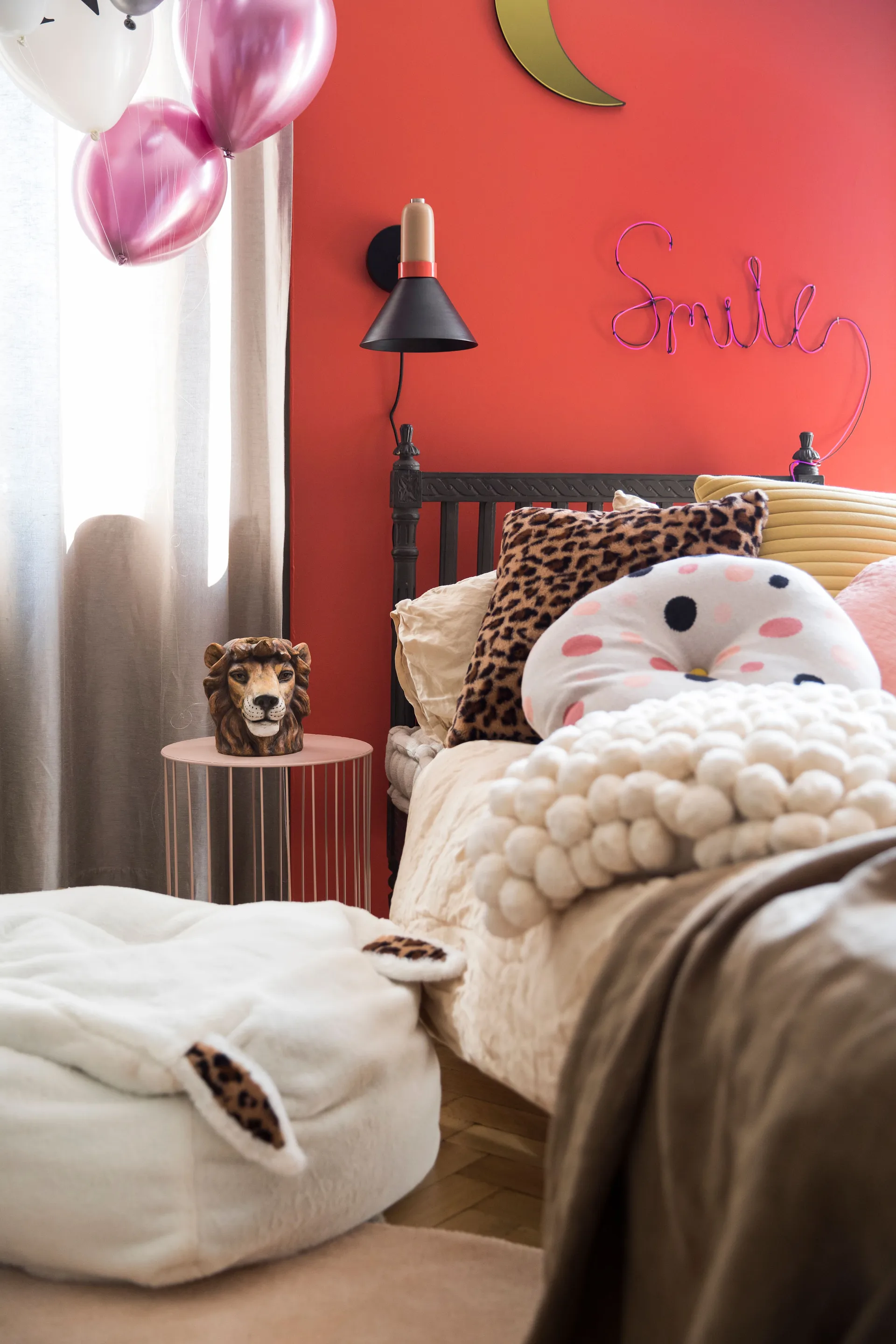 Pom Pom tyyny, 45 x 45 cm, Off white Byon