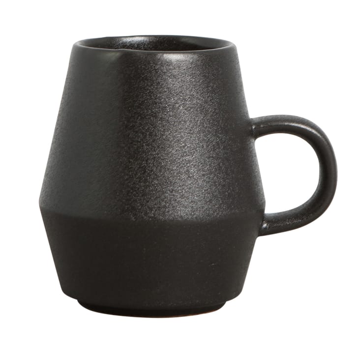 Raw Black muki kahvalla, Musta Byon