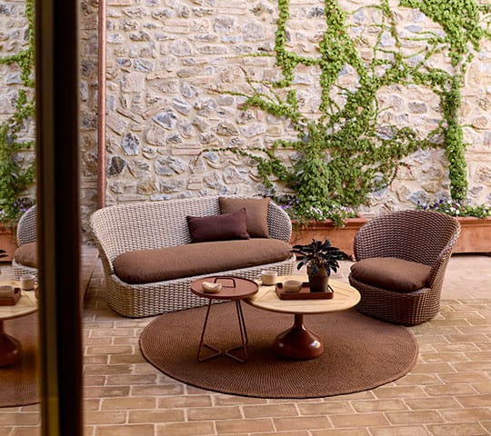 Coast nojatuoli swivel, Umber brown (Flat Weave) Cane-line