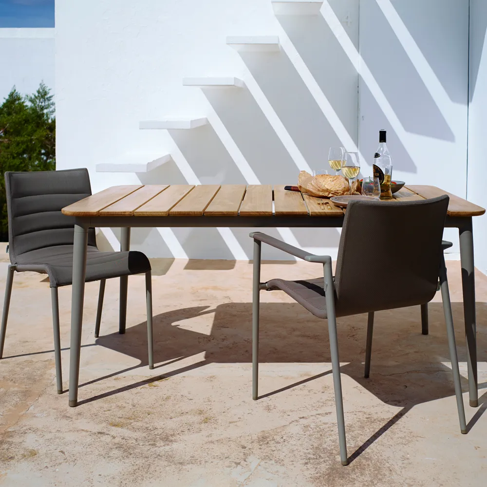 Core ruokapöytä tiikki 160x90x74 cm, Taupe jalusta Cane-line