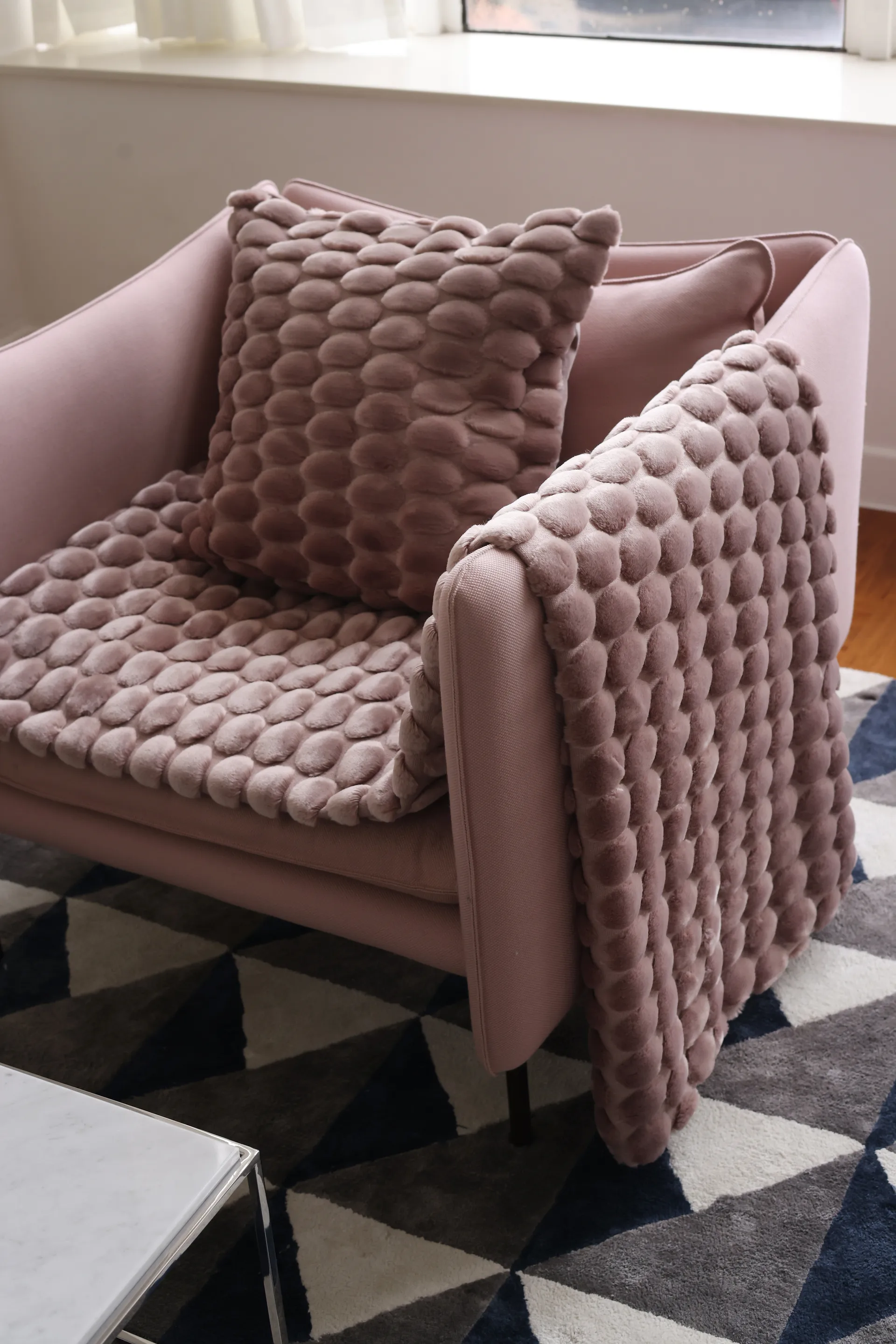 Egg Collection huopa 130x170 cm, Rosa Ceannis