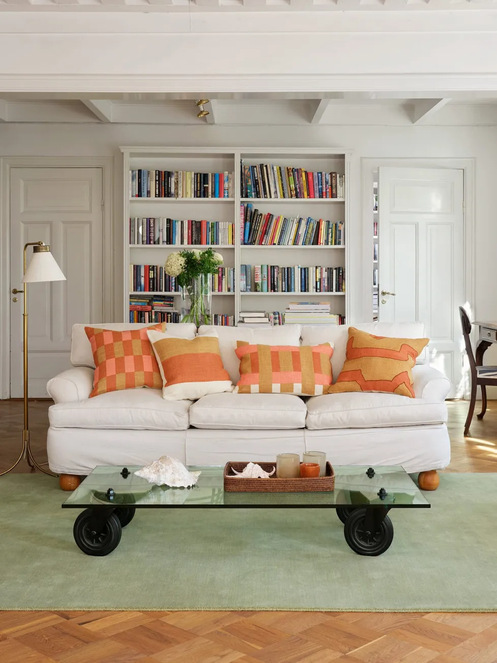 Benaras tyynynpäällinen 40x60 cm, Khaki-rose-apricot orange Chhatwal & Jonsson