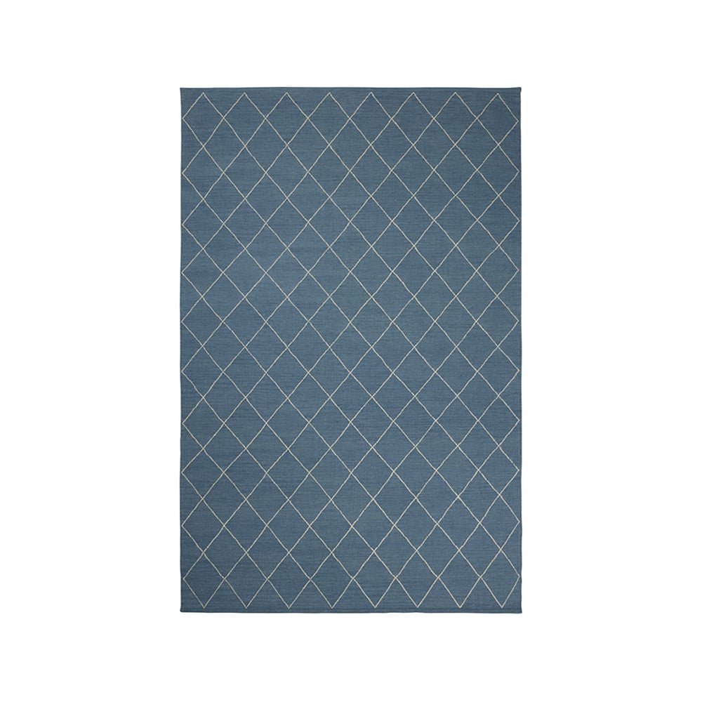 Chhatwal & Jonsson Diamond matto Heaven blue/offwhite, 230 x 336 cm