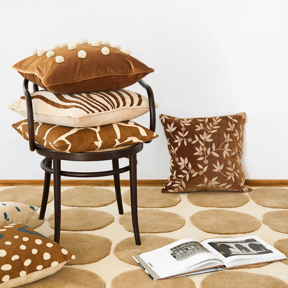 Dots matto, Light khaki/light beige, 180 x 270 cm Chhatwal & Jonsson