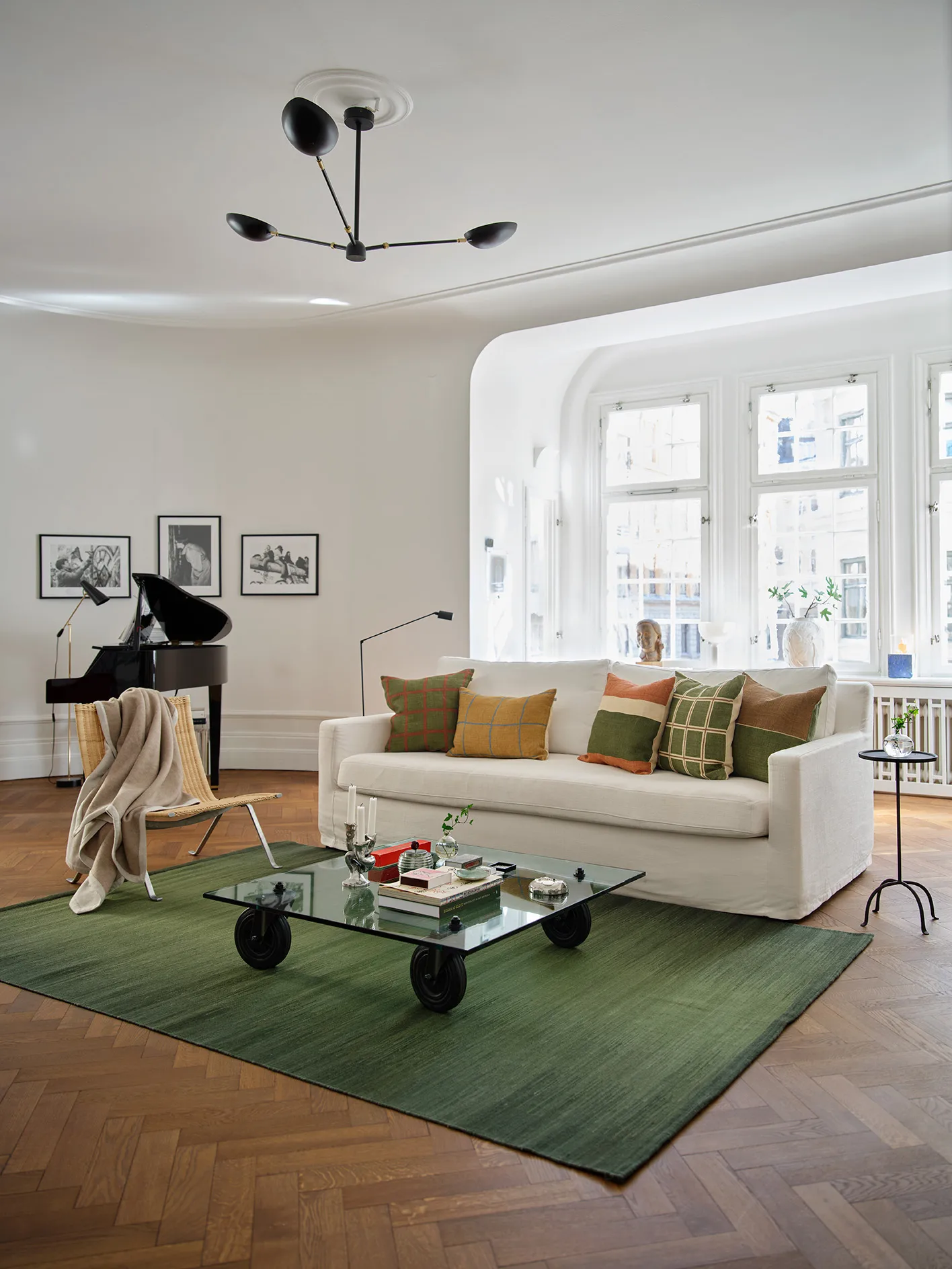 Manali tyynynpäällinen 50x50 cm, Apricot orange-cactus green Chhatwal & Jonsson