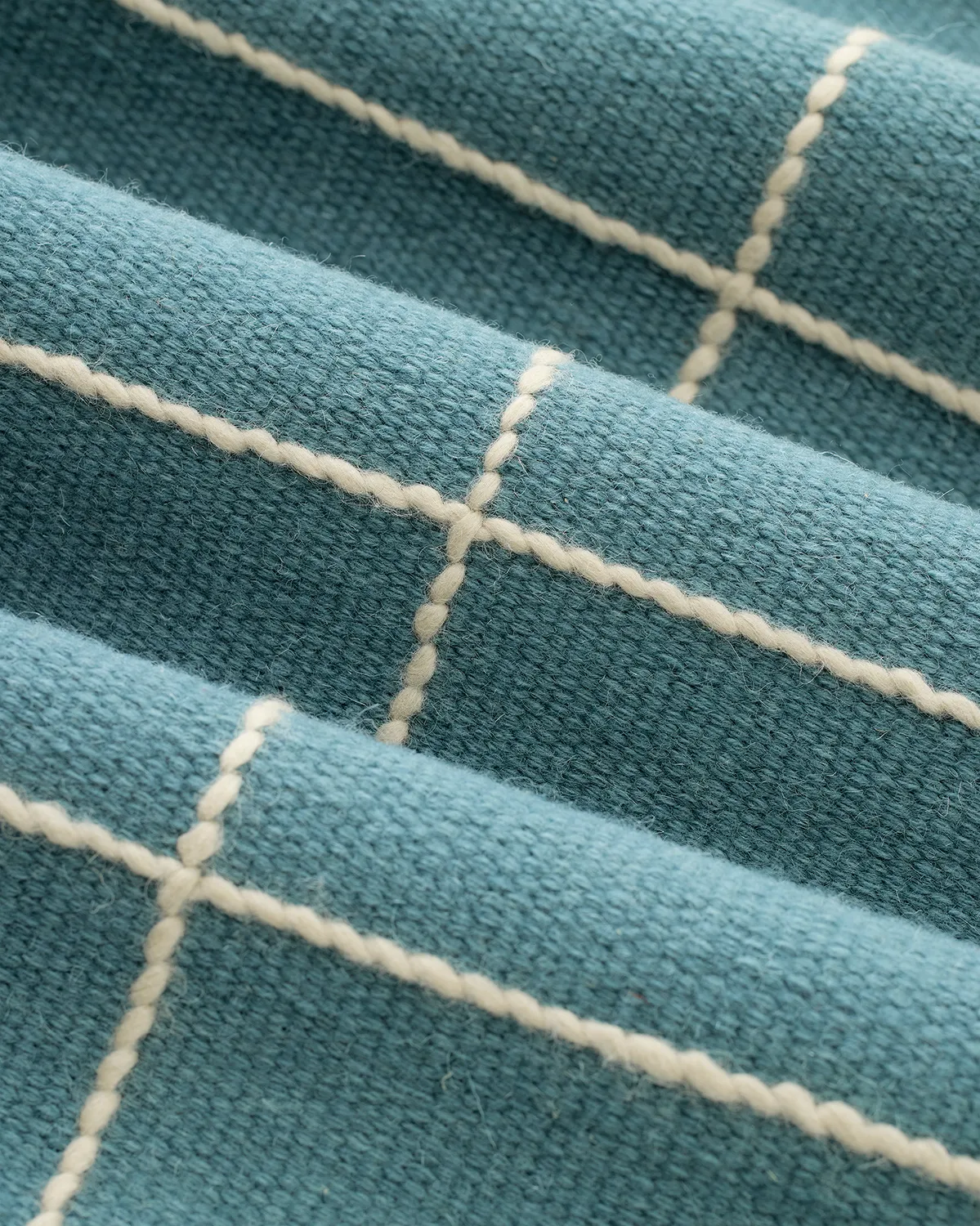 Milan matto, Heaven blue-off white, 180x270 cm Chhatwal & Jonsson