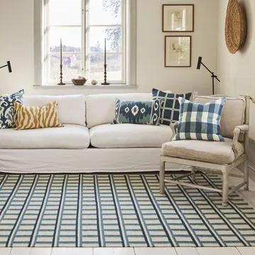 Mysore villamatto 180x270 cm - Off white-heaven blue - Chhatwal & Jonsson