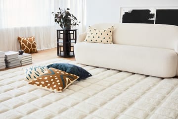 Nadi tyynyliina 50x50 cm - Taupe-light beige - Chhatwal & Jonsson