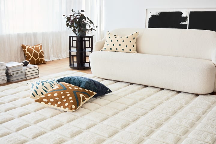 Nadi tyynyliina 50x50 cm, Taupe-light beige Chhatwal & Jonsson