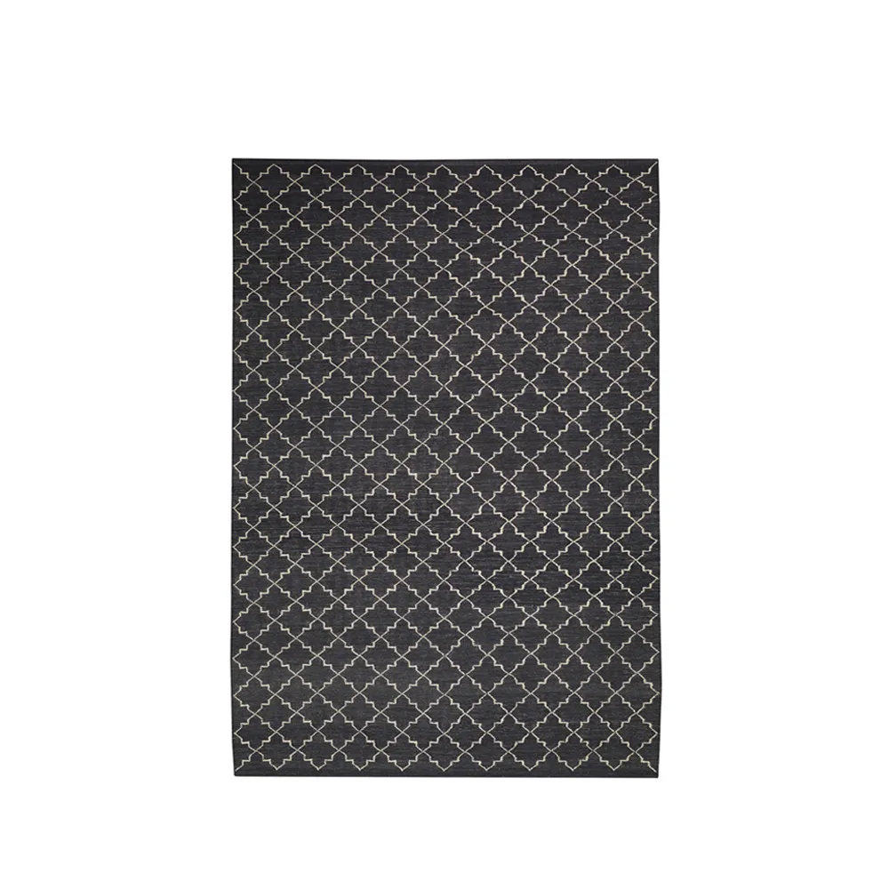New Geometric -matto, Dark grey/off white-180 x 272 cm Chhatwal & Jonsson