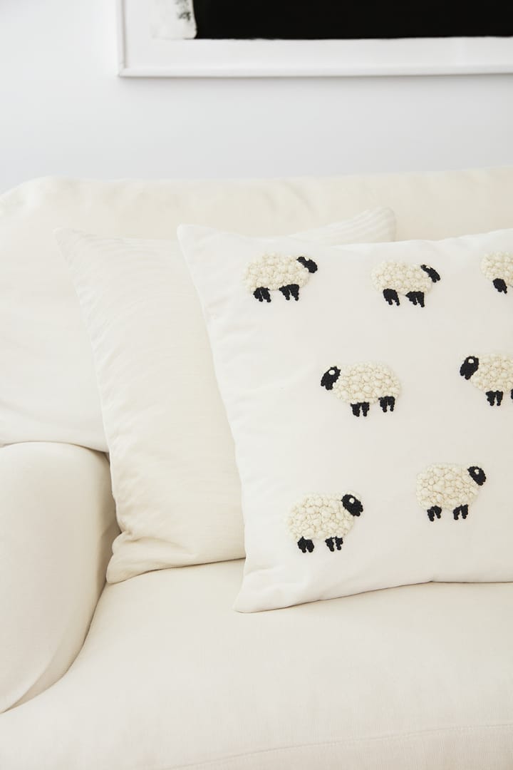 Sheep tyynynpäällinen 50 x 50 cm, Ivory Chhatwal & Jonsson