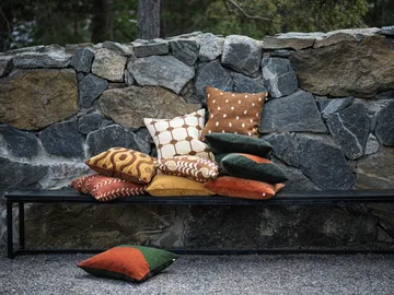 Yogi tyynynpäällinen 50 x 50 cm - Forest green-terracotta - Chhatwal & Jonsson