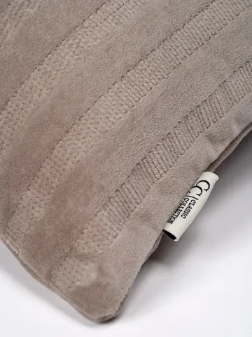 Arch tyynynpäällinen 50 x 50 cm - Morning Dove - Classic Collection