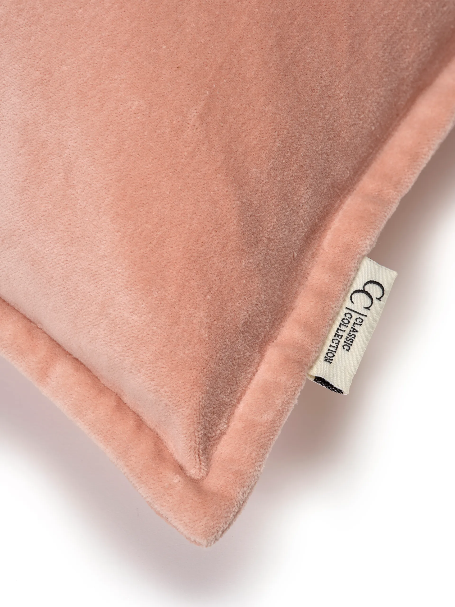 Classic Velvet tyynynpäällinen 50x50 cm, Koralli Classic Collection