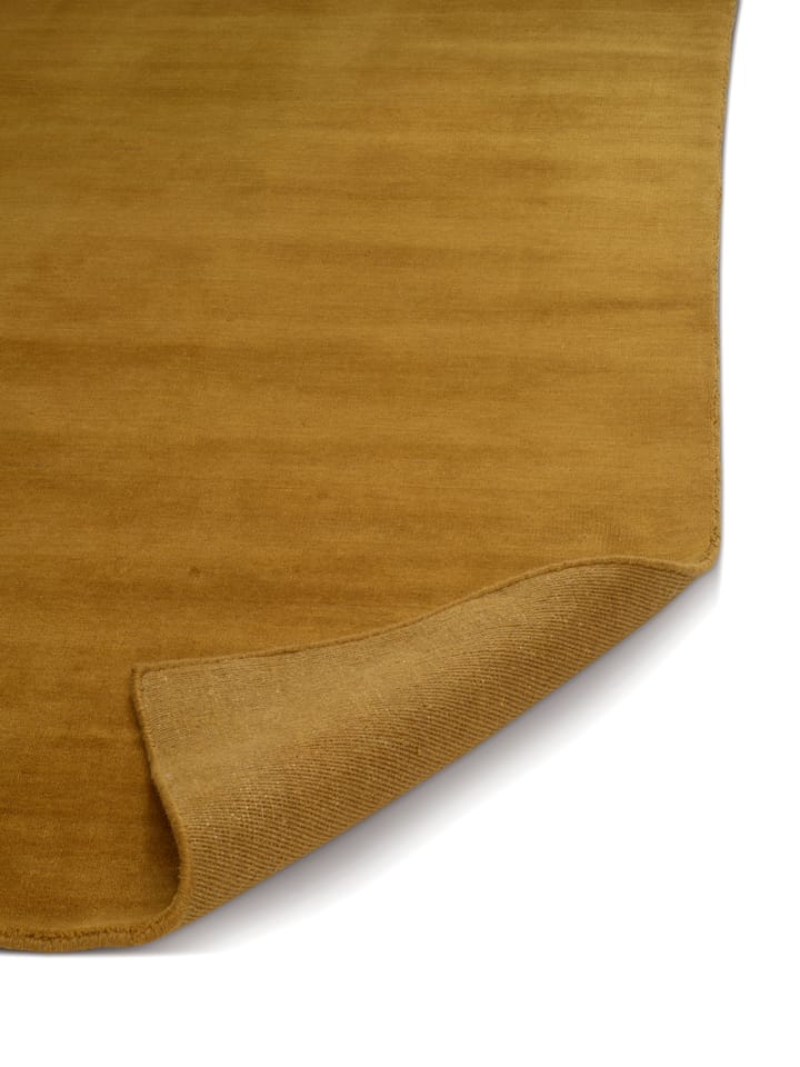 Solid matto, Ochre, 250x350 cm Classic Collection