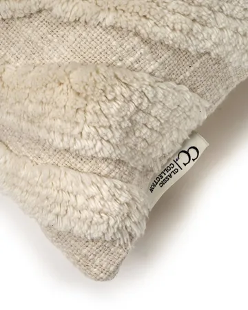 Zebra Tuft tyynynpäällinen - Off white, 50x50 cm - Classic Collection