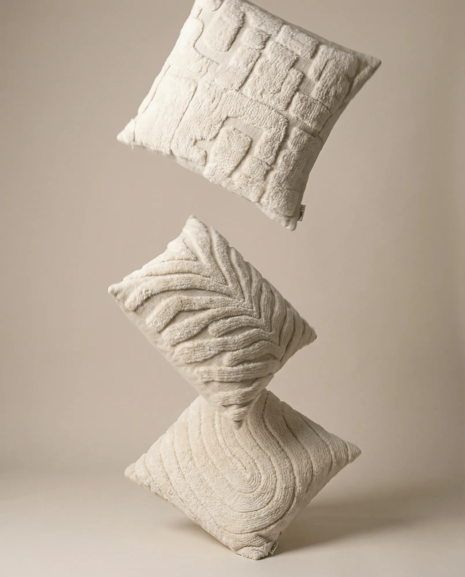 Zebra Tuft tyynynpäällinen, Off white, 50x50 cm Classic Collection