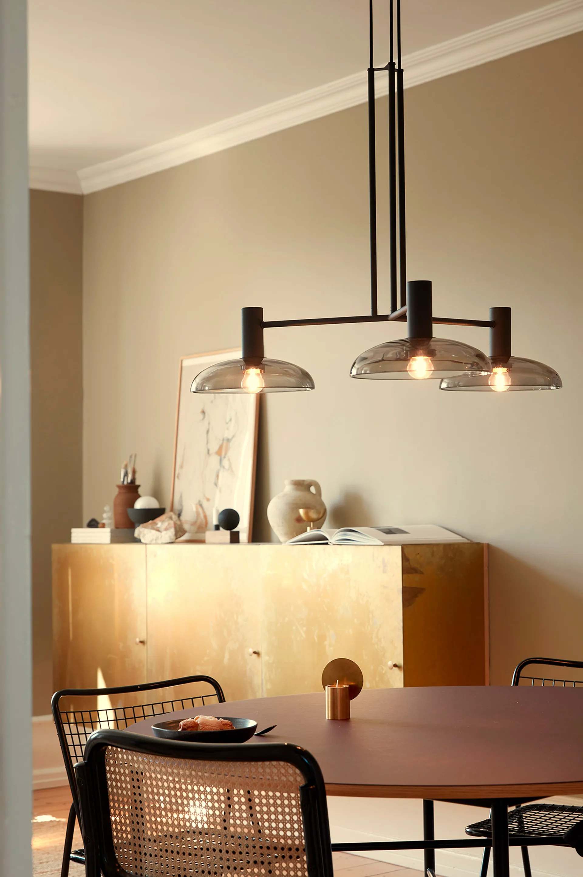 Ufo Circle -riippuvalaisin, Musta CO Bankeryd