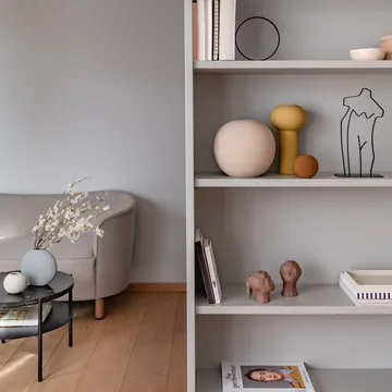 Benedict ja Amal -veistos - Earth - Cooee Design
