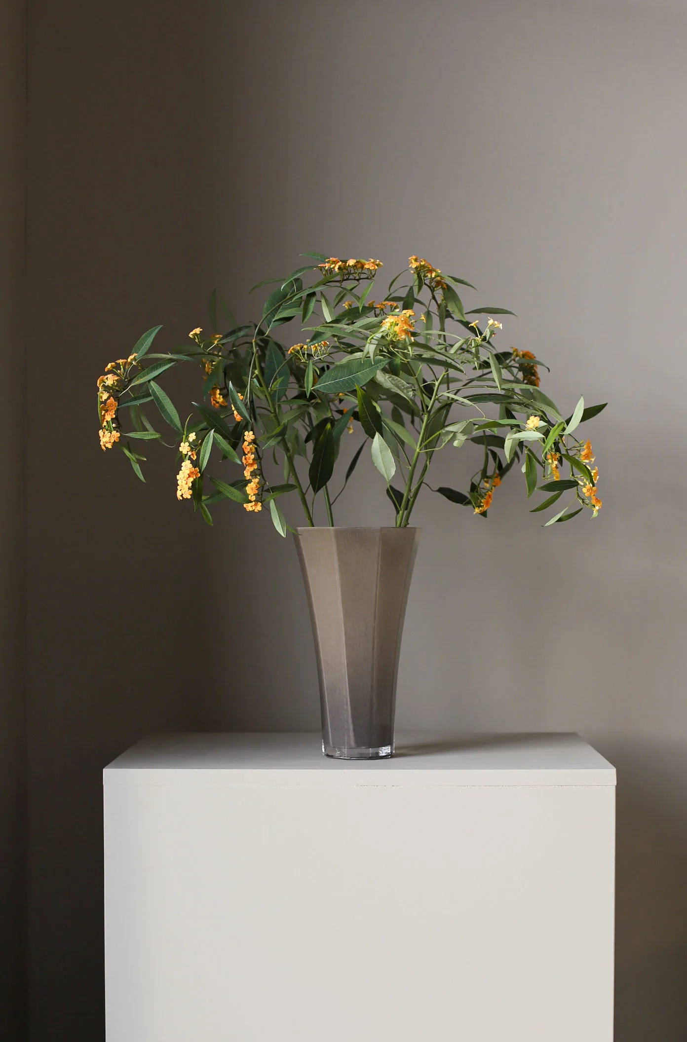 Liliané maljakko 28 cm, Hiekka Cooee Design