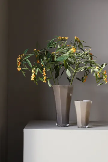 Liliané maljakko 28 cm - Sand - Cooee Design