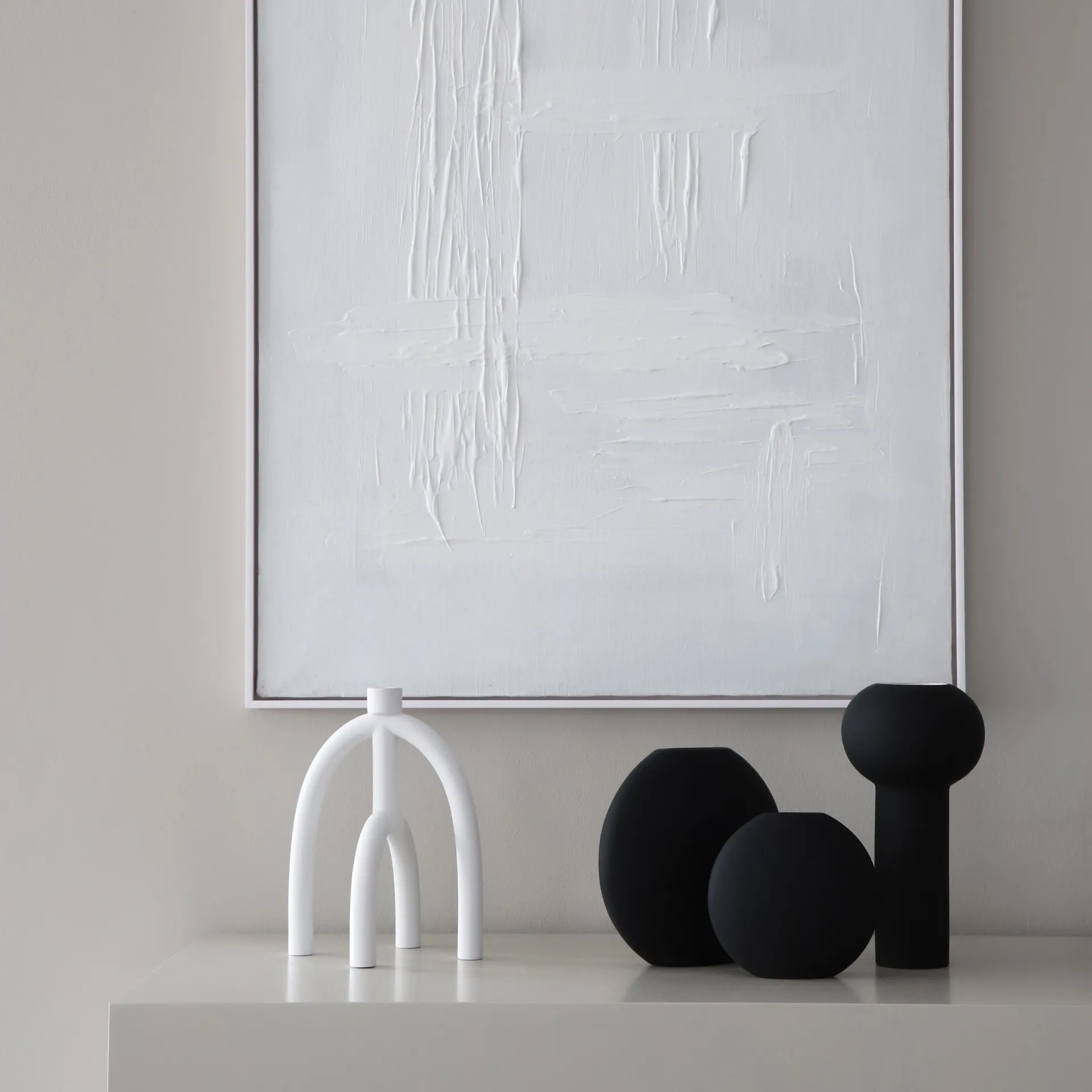 Pillar maljakko 24 cm, Musta Cooee Design