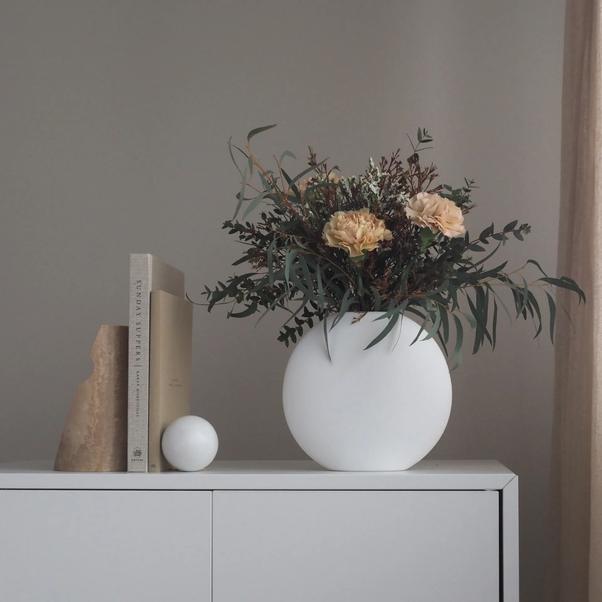 Shoulder kirjatuki, Travertine Cooee Design