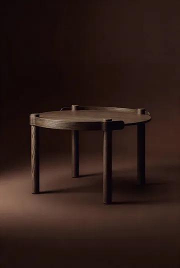 Woody pöytä Ø80 cm - Tummapetsattu tammi - Cooee Design