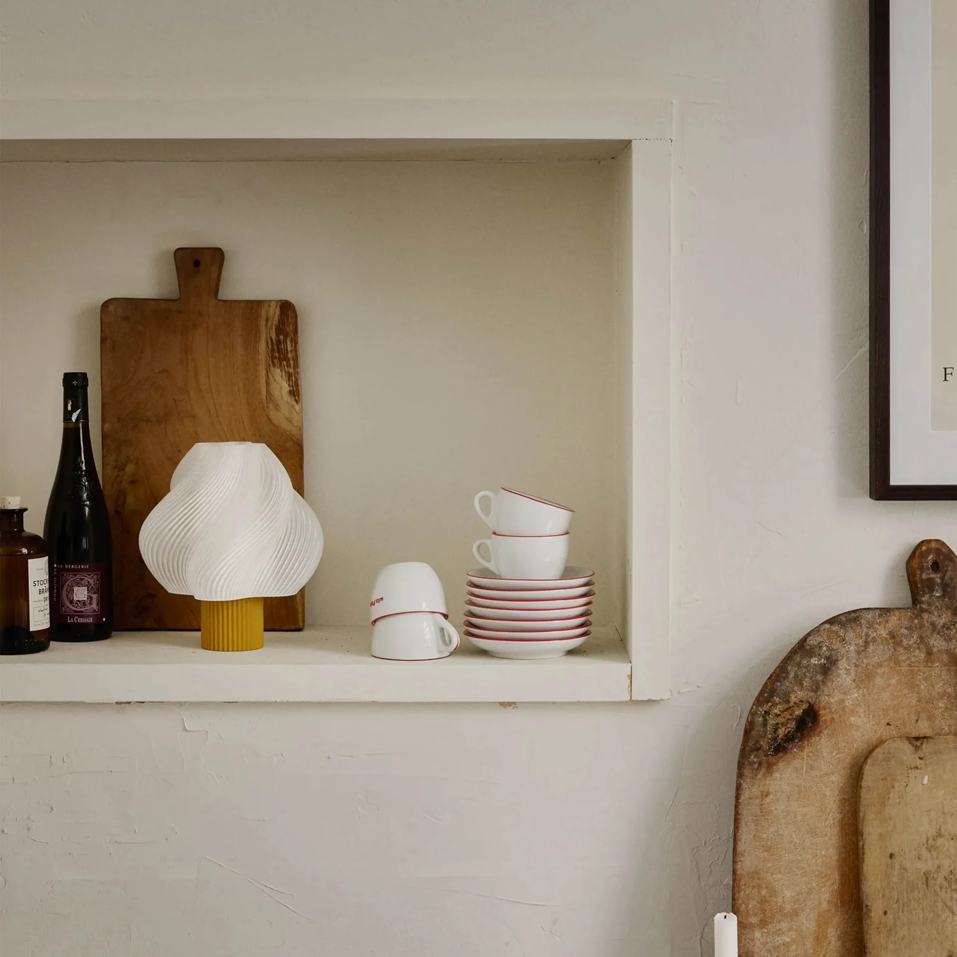 Soft Serve kannettava pöytälamppu, Lakka, 23 cm Crème Atelier