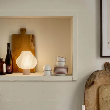 Soft Serve kannettava pöytälamppu - Metsämansikka, 23 cm - Crème Atelier