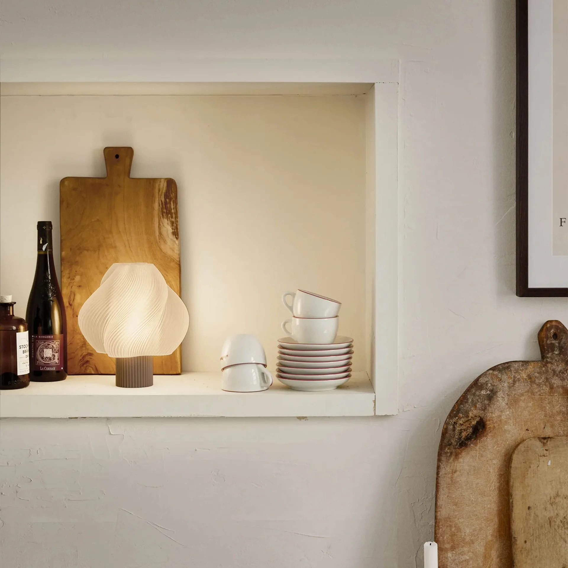 Soft Serve kannettava pöytälamppu, Mocha, 23 cm Crème Atelier