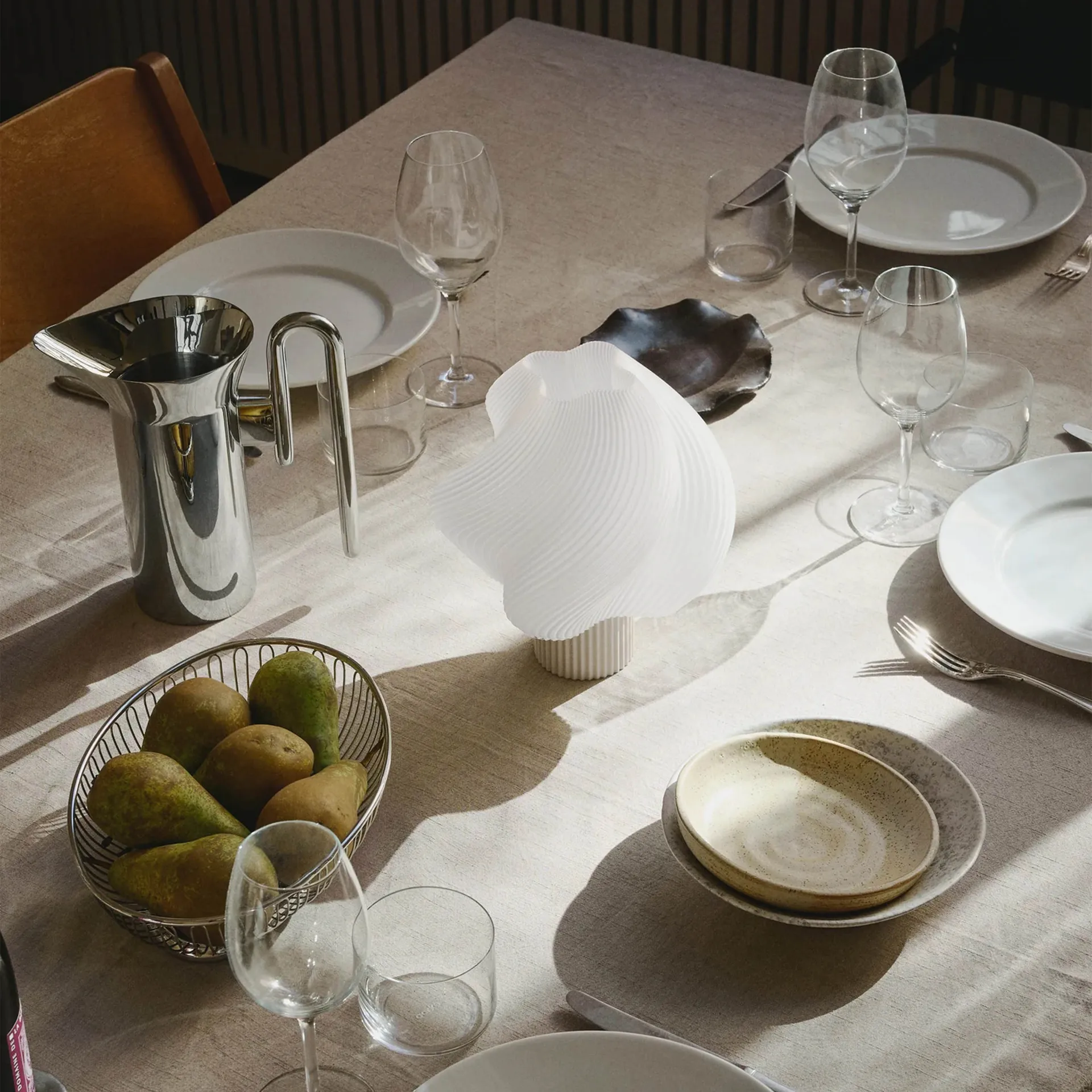 Soft Serve kannettava pöytälamppu, Vanilja papu, 23 cm Crème Atelier