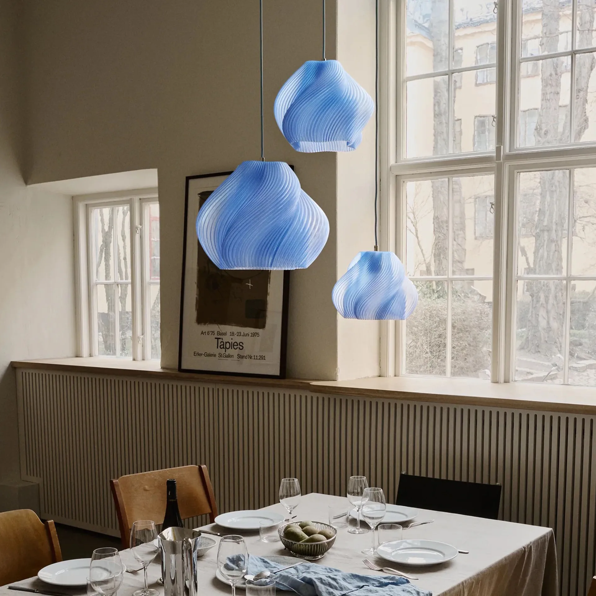 Soft Serve riippuvalaisin, Blueberry sorbet-messinki, 02, 25 cm Crème Atelier