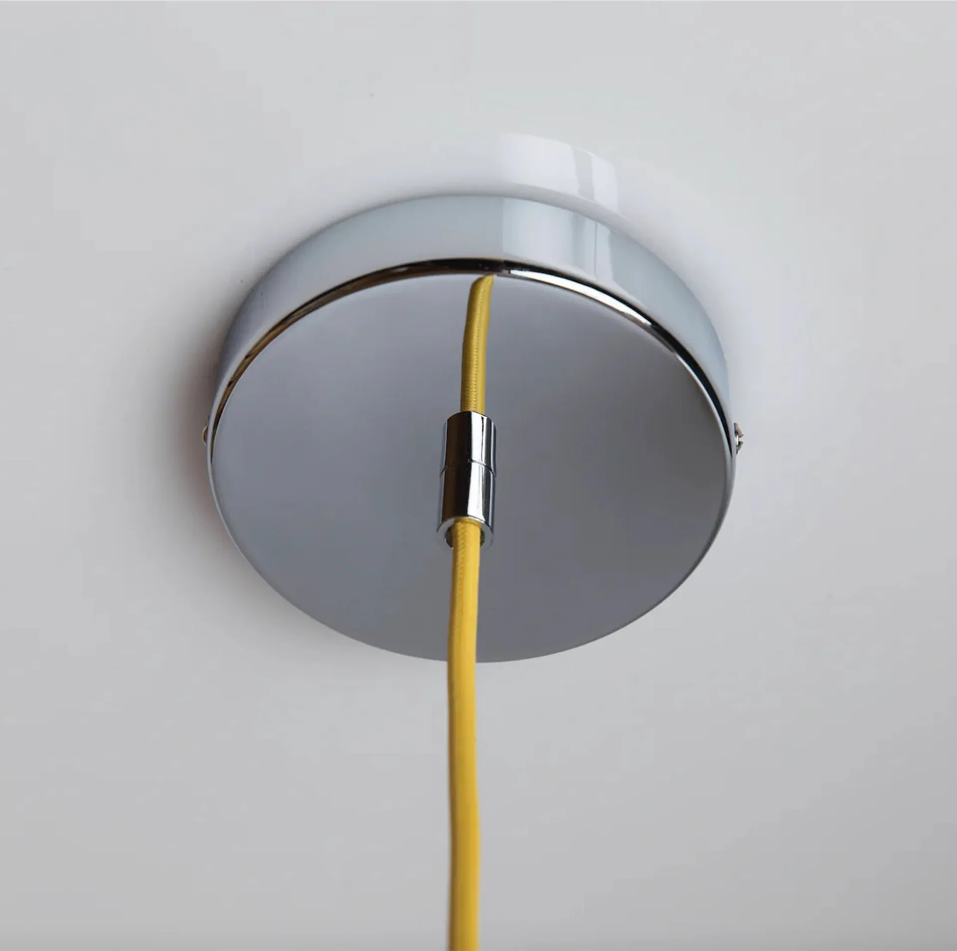 Soft Serve riippuvalaisin, Limoncello sorbet-kromi, 02, 25 cm Crème Atelier