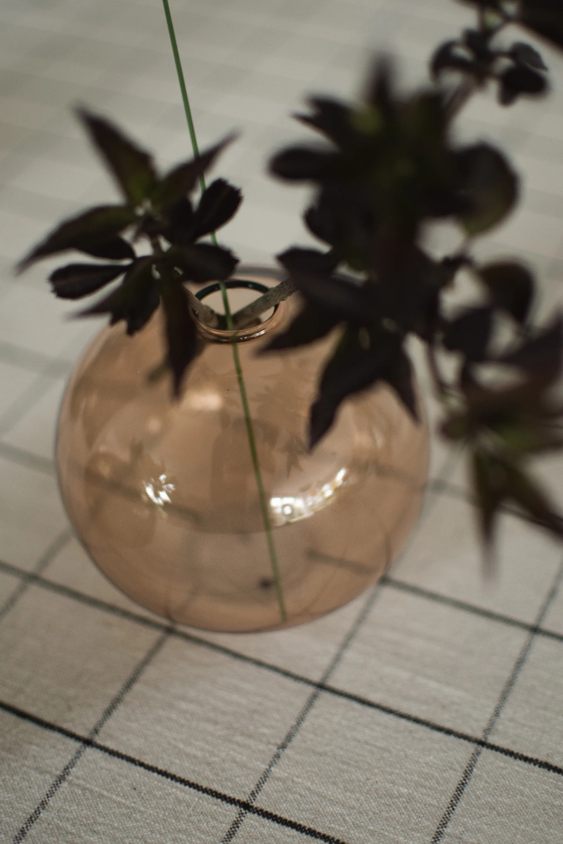 Ball maljakko Ø10 cm, Beige DBKD