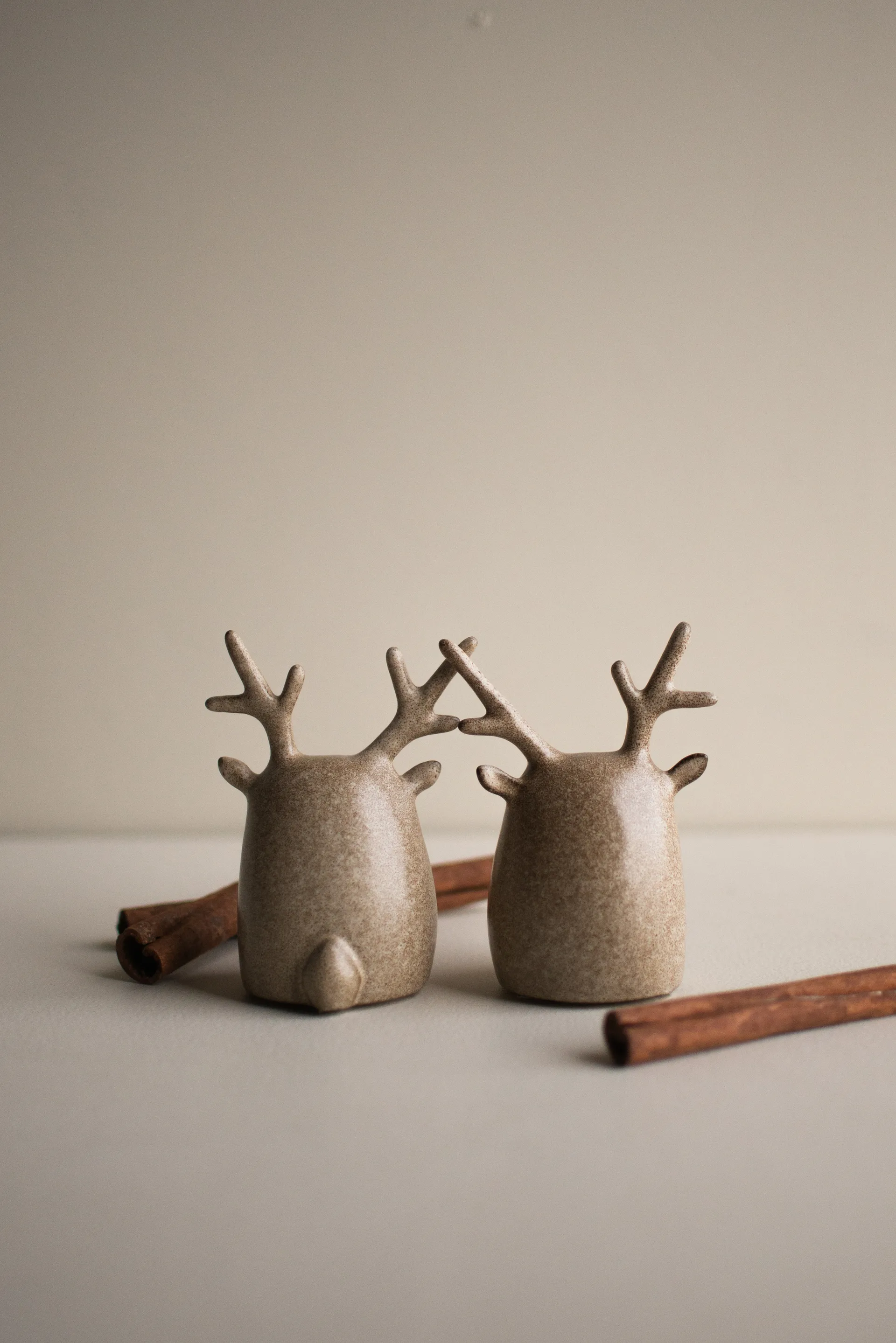 Deer twins 2 osaa, Beige DBKD