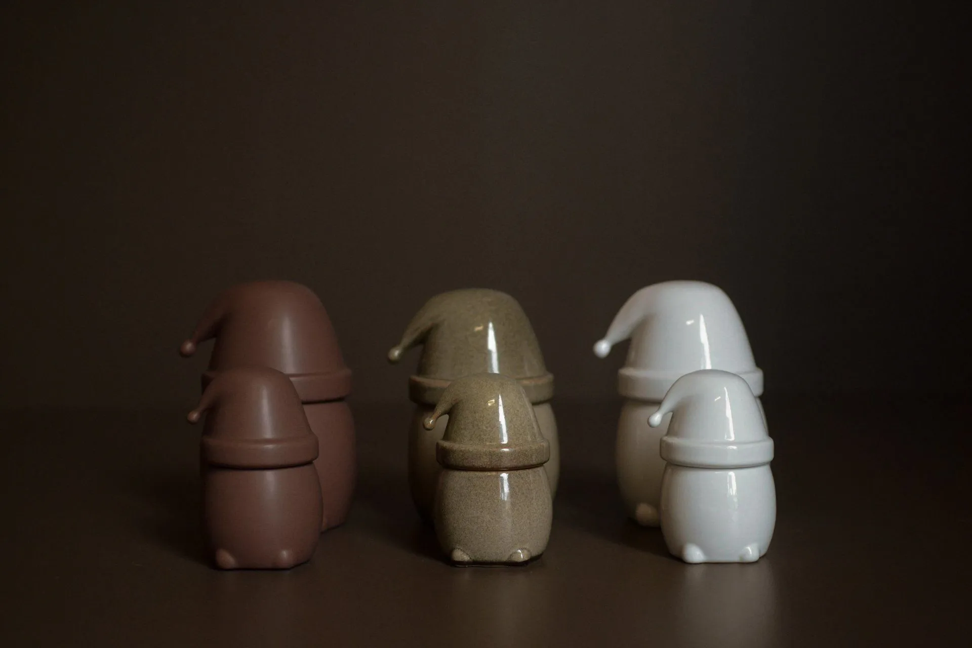 Eating Santa -kulho kannellinen, pieni, Maroon DBKD