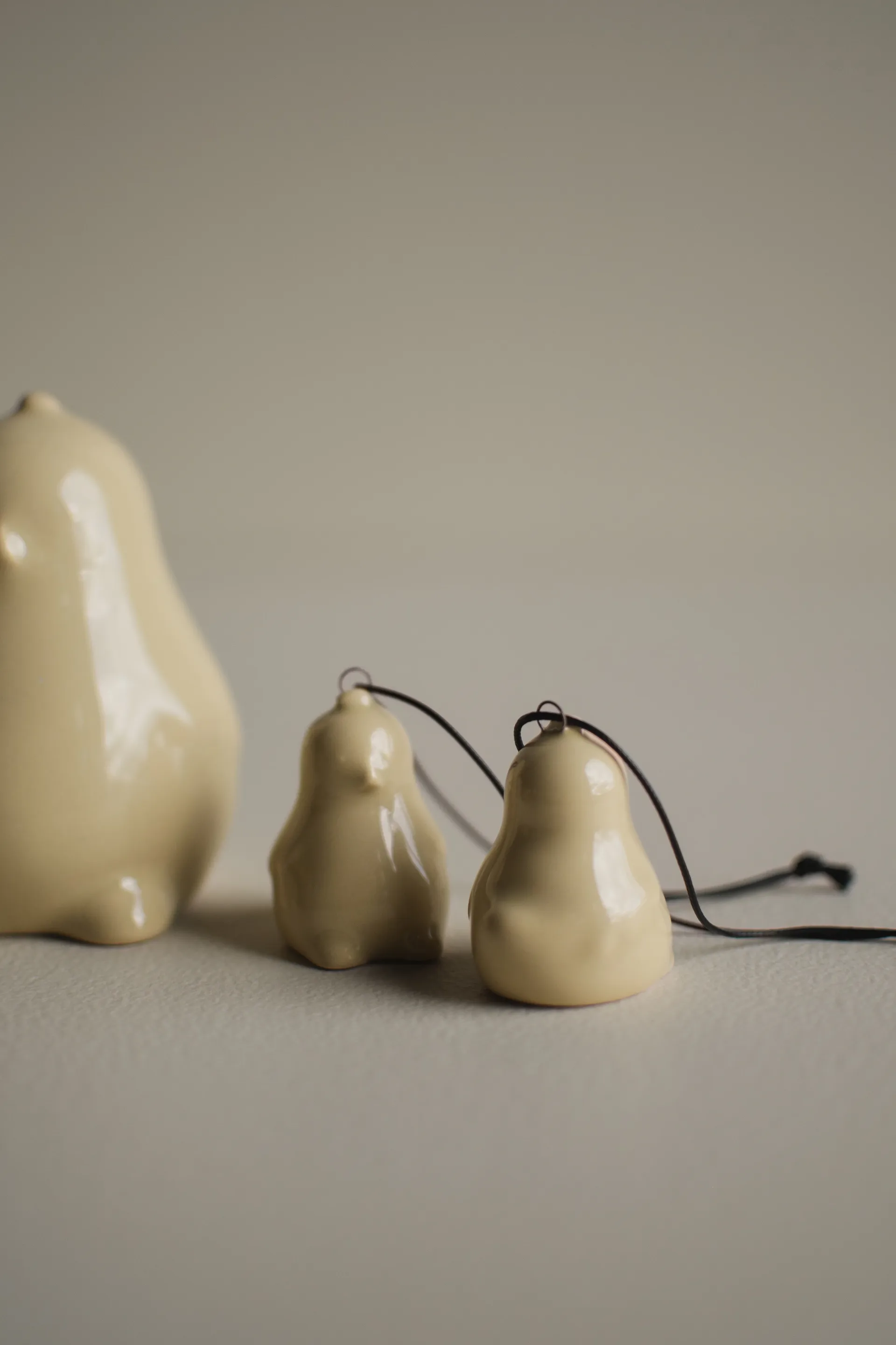 Hanging Chubby chicken koriste-riipus, Kiiltävä keltainen DBKD