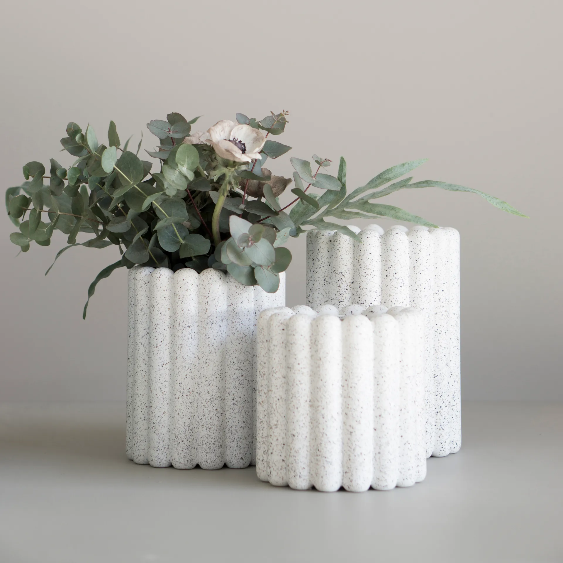 Mist ruukku medium Ø19x23 cm, Dot DBKD