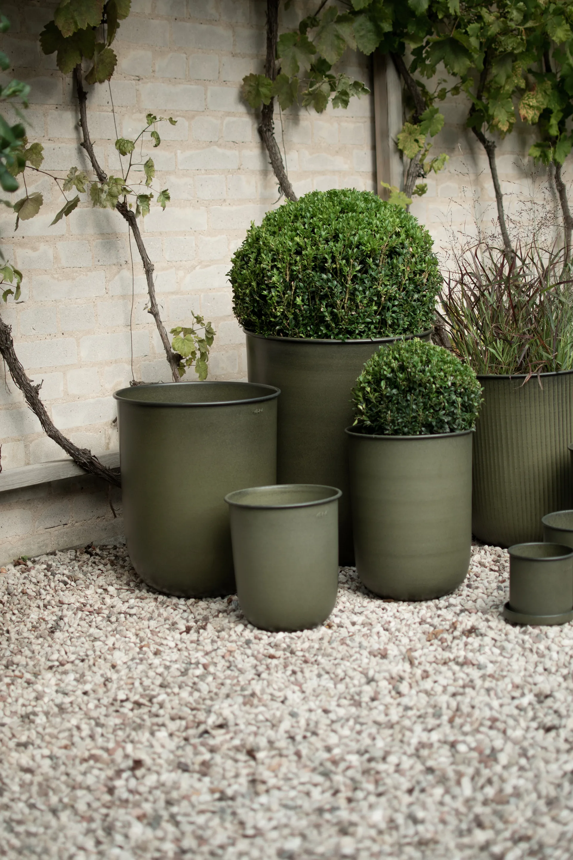 Out ruukku 4 osaa, Vihreä DBKD