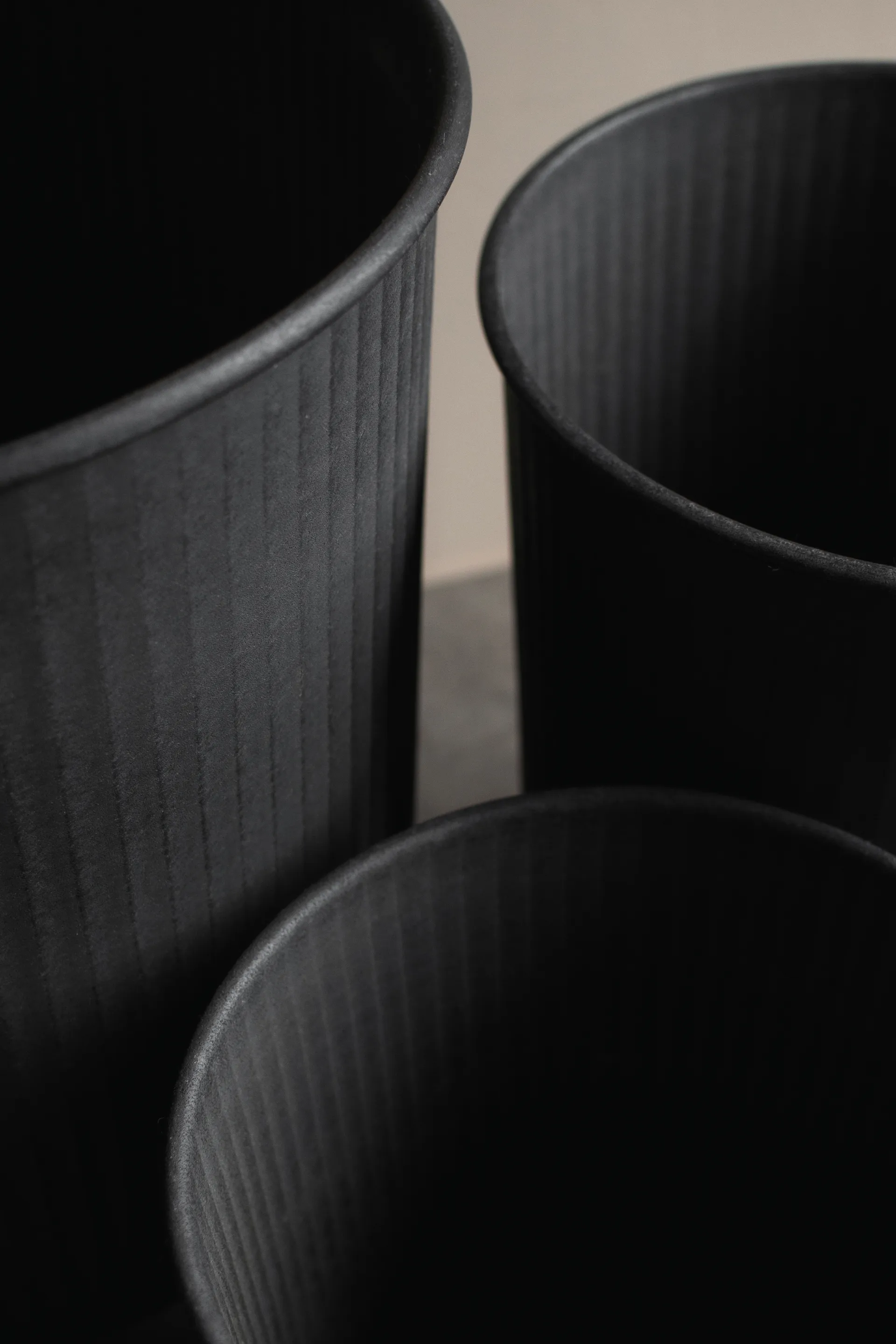 Out stripe -ruukku 3-pakkaus, Black DBKD