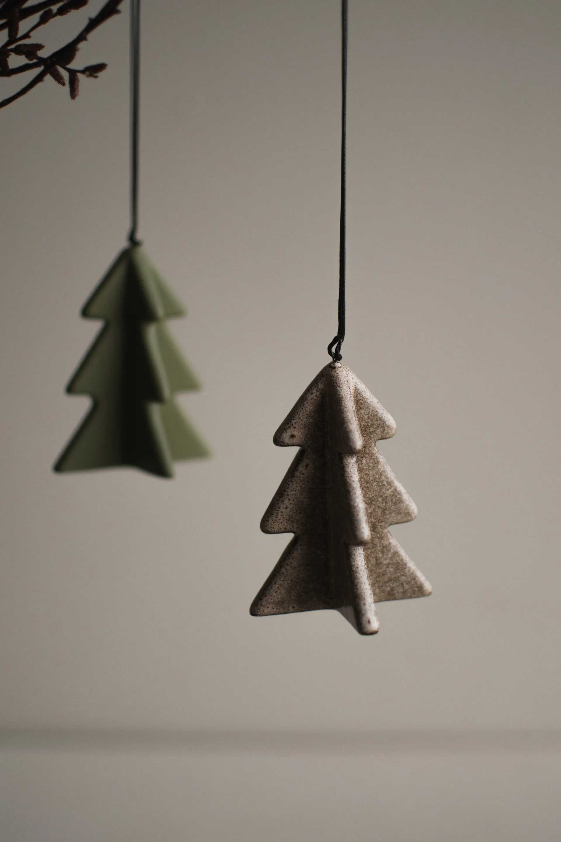 Riippuva talvipuu 7 cm, Beige DBKD