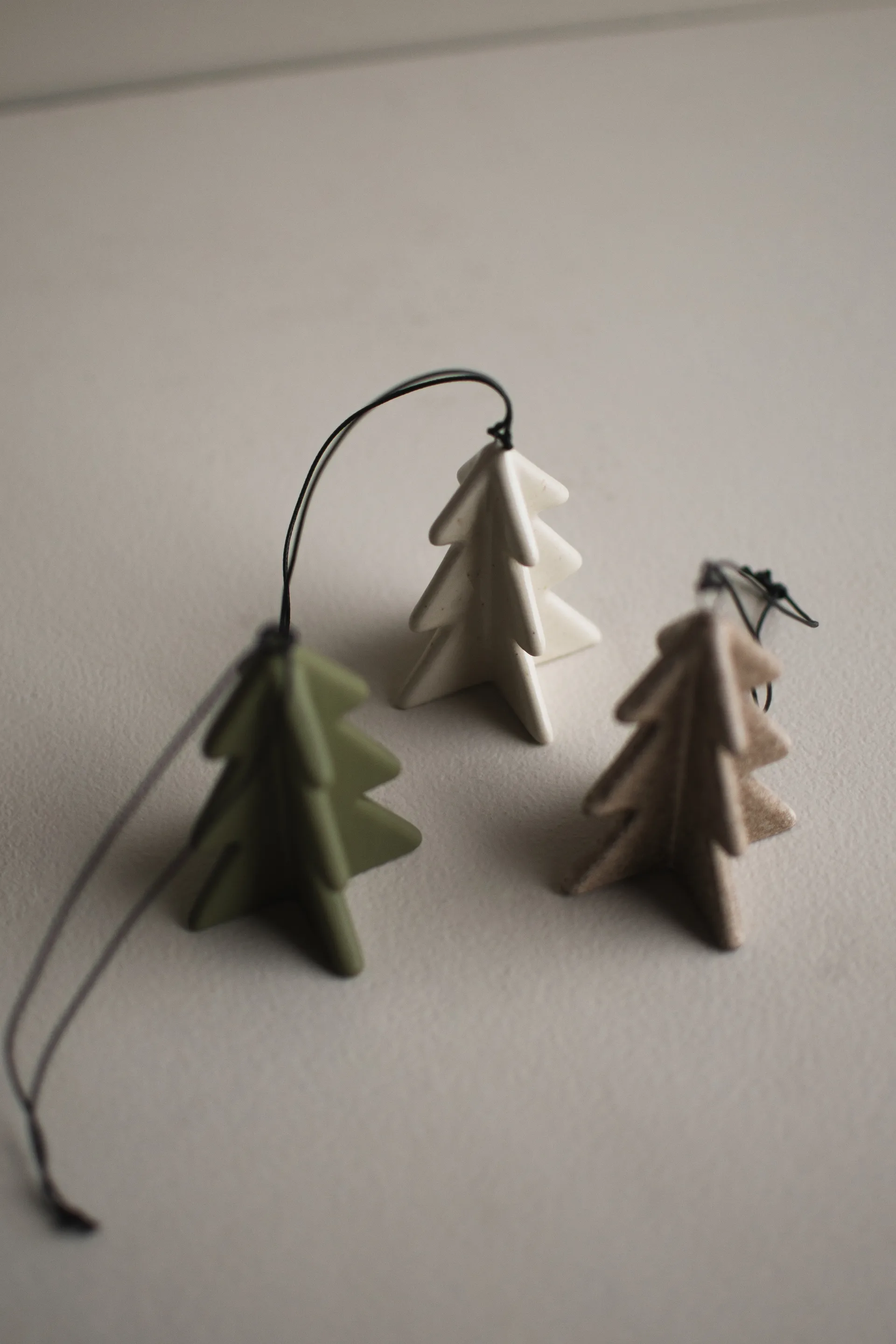 Riippuva talvipuu 7 cm, Vanilja DBKD